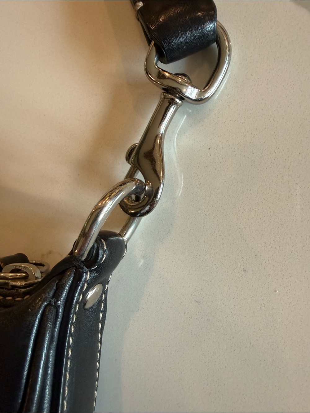COACH-Hampton Demi Hobo- #7593 circa 2012 - Picture 6 of 9